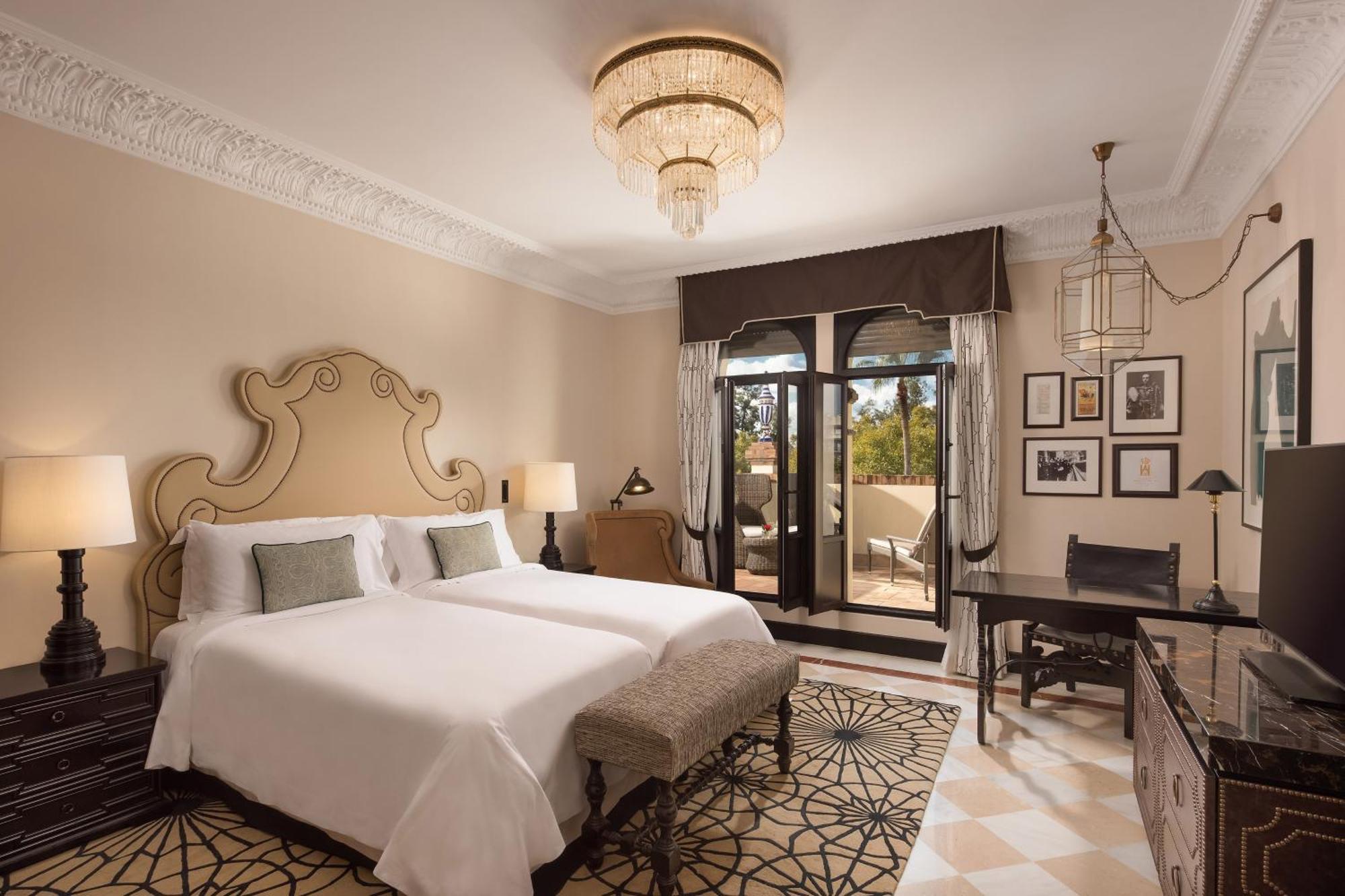 Alfonso Xiii, A Luxury Collection Hotel, 5*